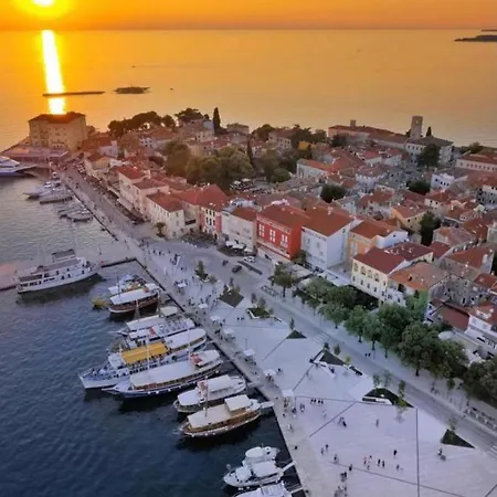 Pianohouse Center Porec