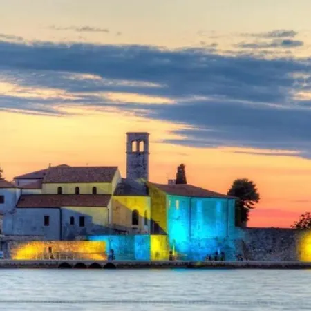 Pianohouse Center Apartment Porec